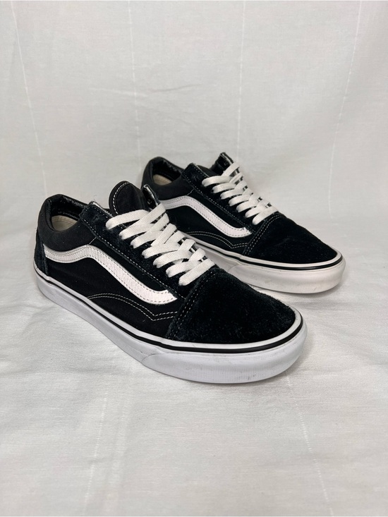 Vans Shoes - Vans old school canvas women shoes, women size 9.5